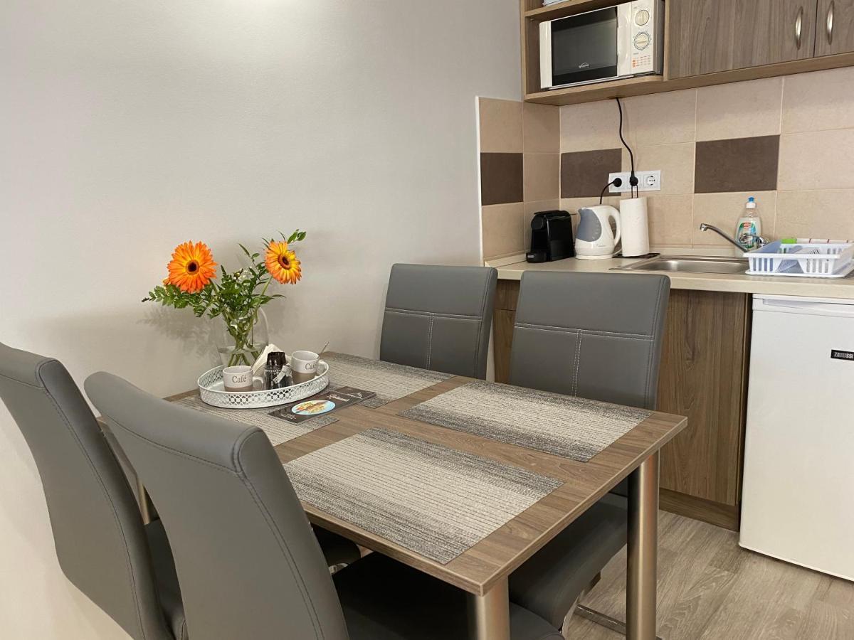 Oreo Apartman Έγκερ Εξωτερικό φωτογραφία